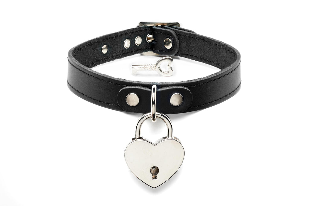 Leather Collar - Heart Padlock