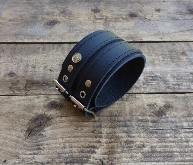 Bracelet de cuir noir à 2 courroies