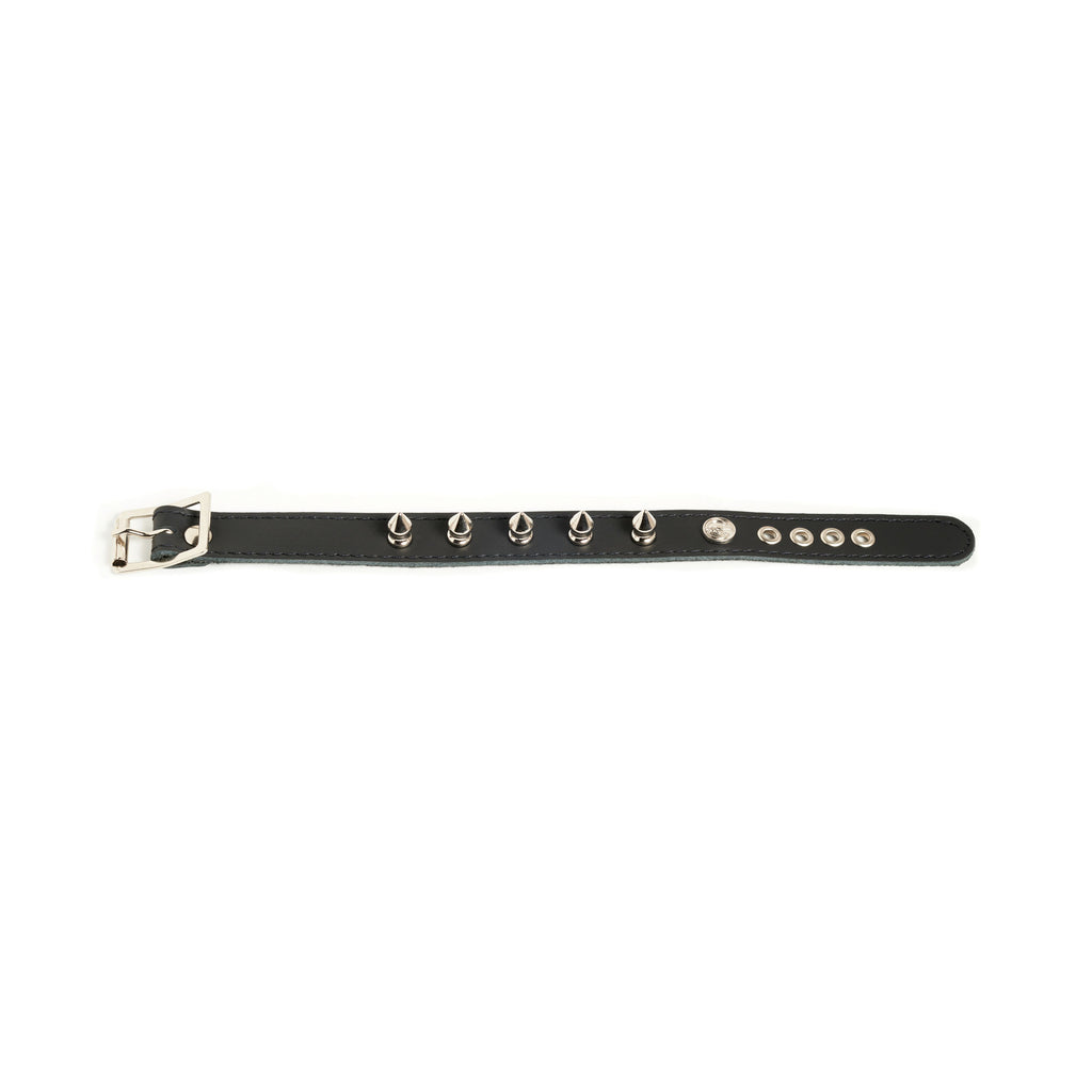 Addicted Excessories leather bracelet with small spikes, detail view, punk gothic boutique, gothic jewelry, handcrafted in Montreal Quebec Canada
