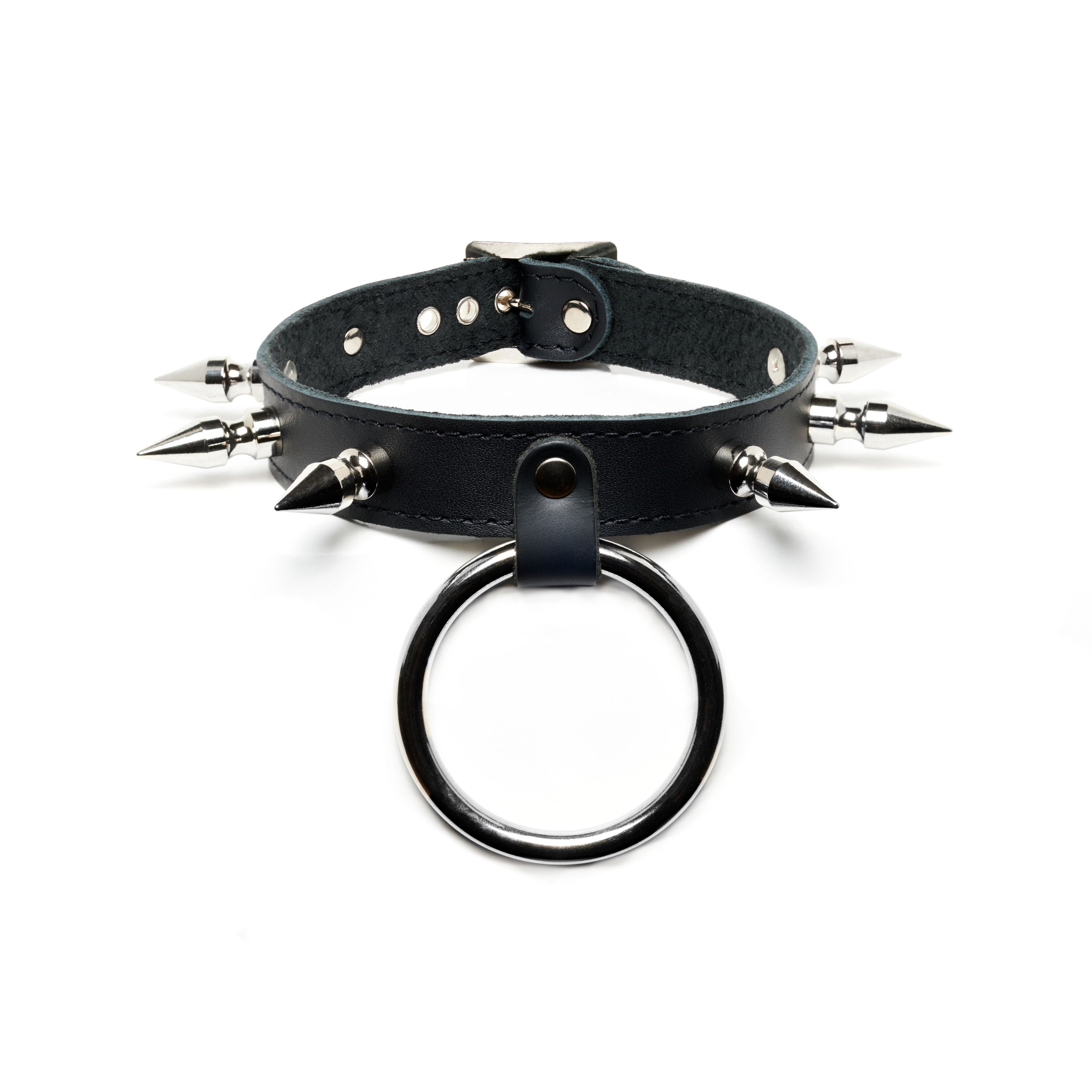 Addicted Excessories leather collar with large ring and large spikes, punk gothic boutique, gothic jewelry, handcrafted in Montreal Quebec Canada
