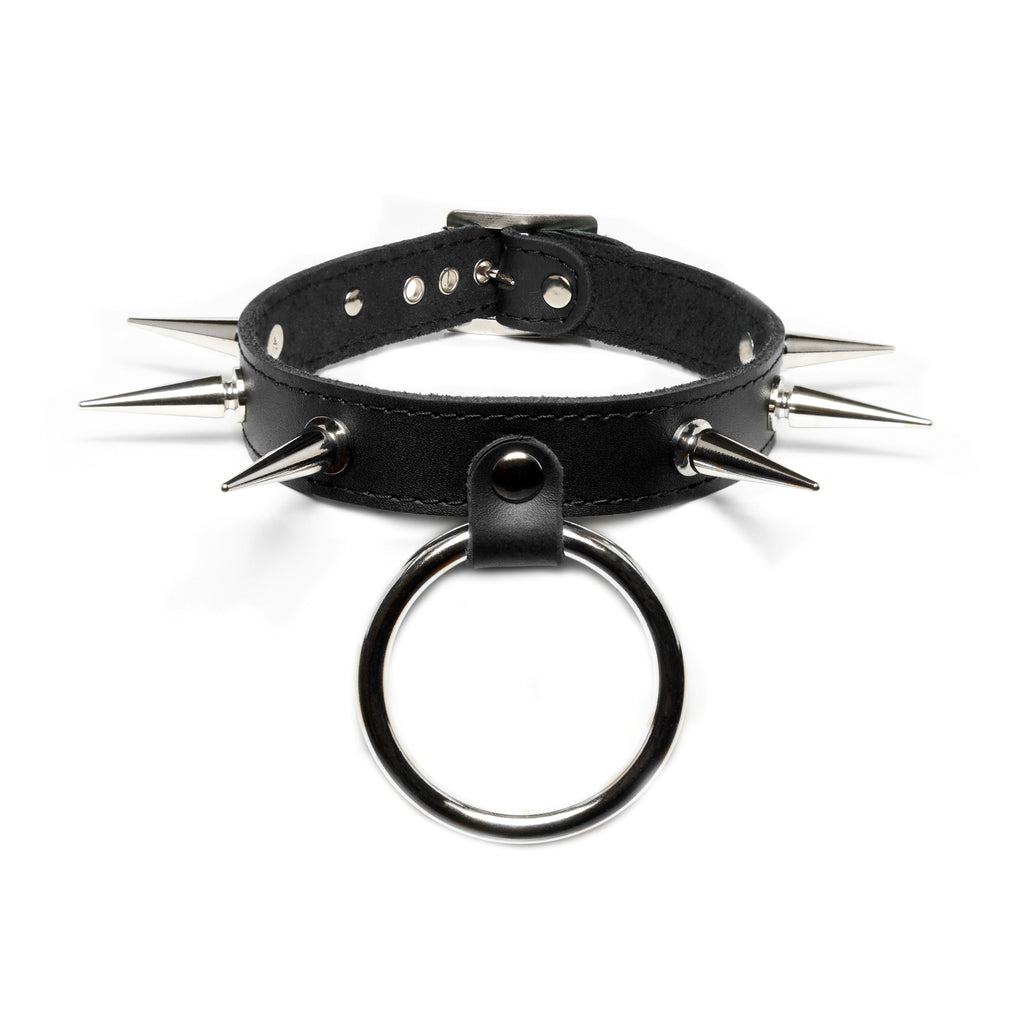 Addicted Excessories leather collar with large ring and long spikes, punk gothic boutique, gothic jewelry, handcrafted in Montreal Quebec Canada
