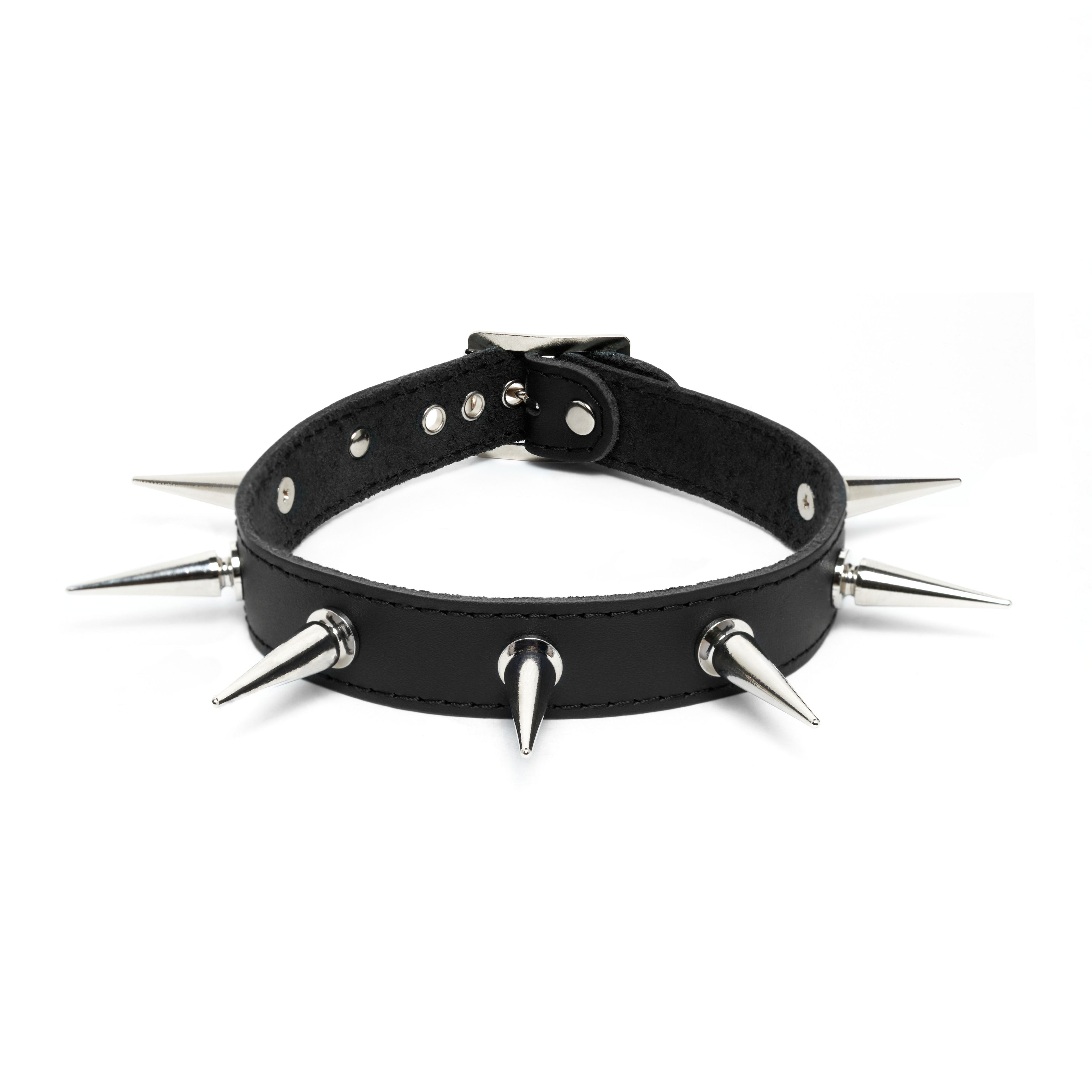 Addicted Excessories studded leather collar with long spikes, punk gothic boutique, gothic jewelry, handcrafted in Montreal Quebec Canada
