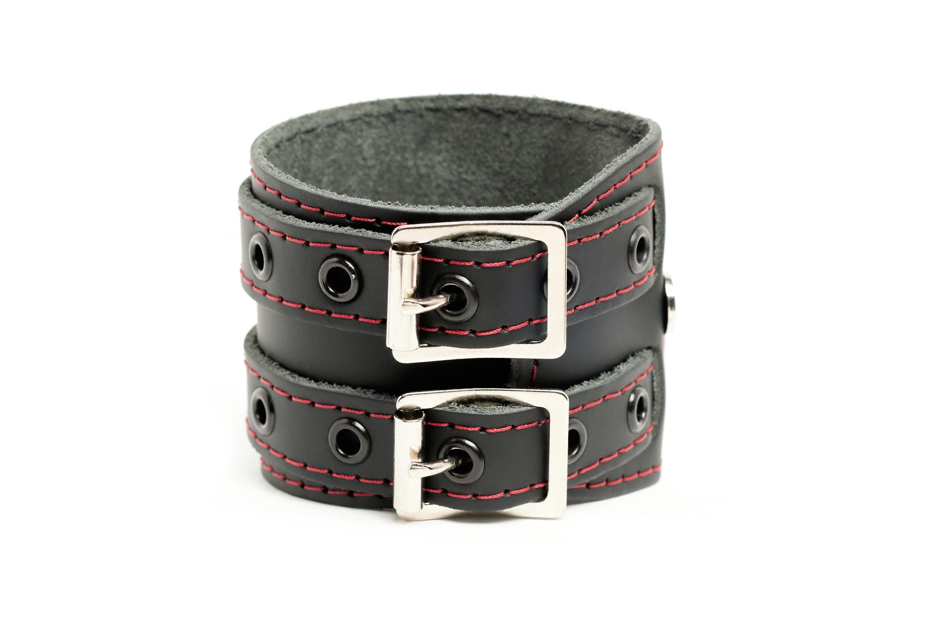 Bracelet Wraparound en cuir.