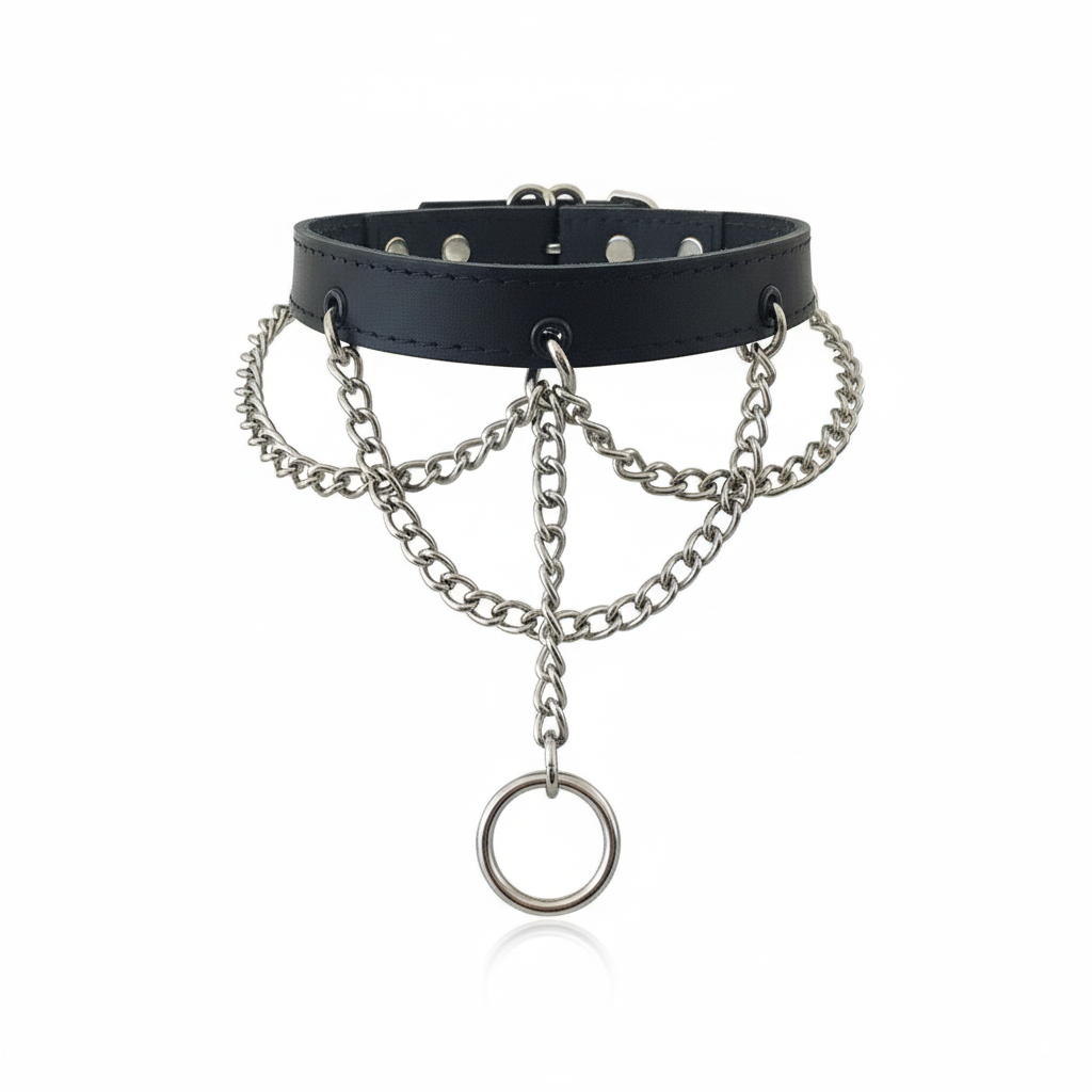 Addicted Excessories leather collar with chains and ring, punk gothic boutique, gothic jewelry, handcrafted in Montreal Quebec Canada
